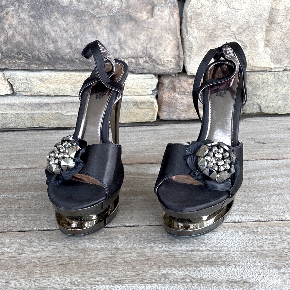 Gorgeous high heel comfortable platform shoes